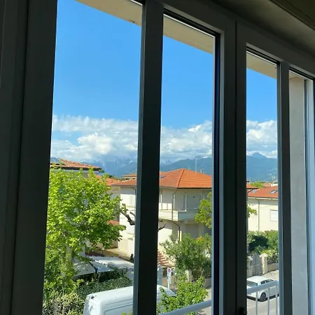 Apartment Ostro *