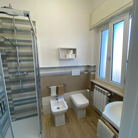 Ostro Apartment *